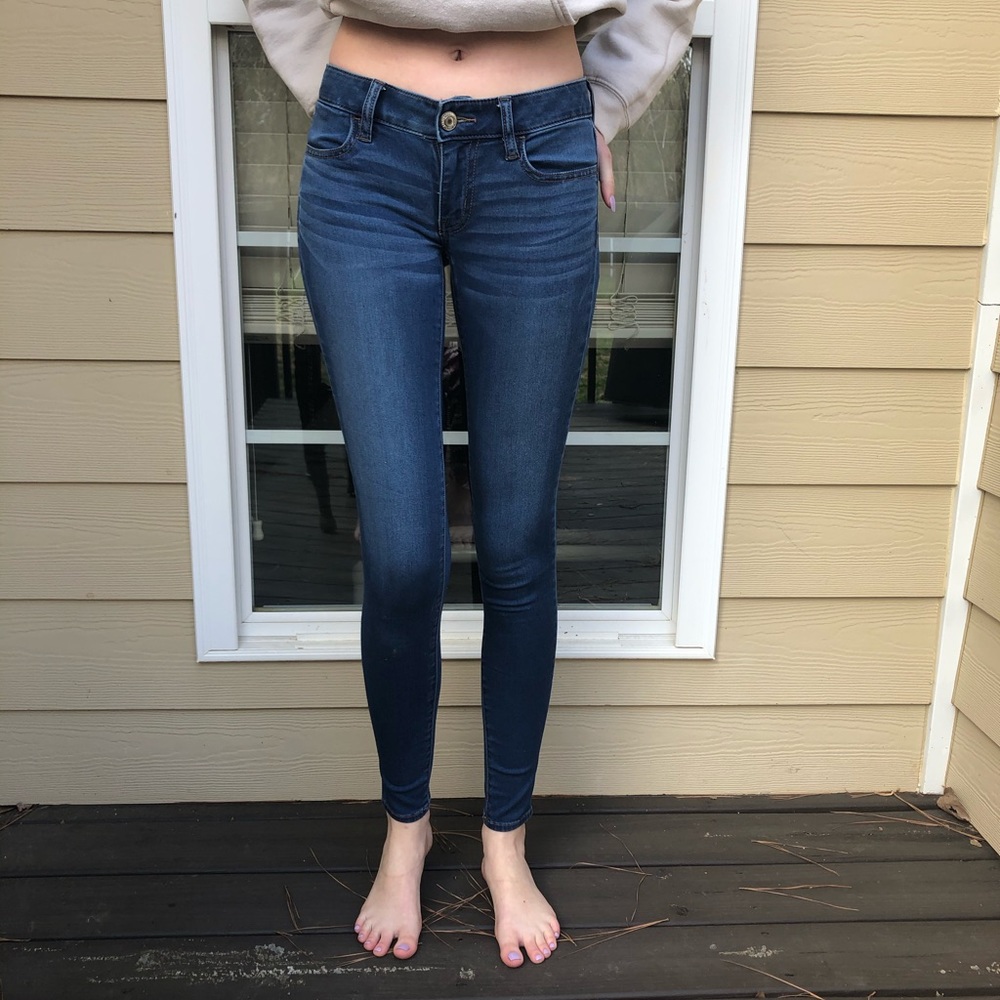 American Eagle skinny jeans